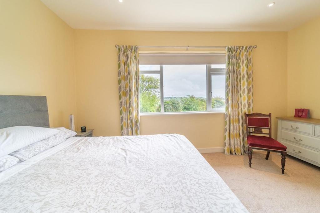 2 Bed Waterfront Property - Close To Courtmacsherry كورك المظهر الخارجي الصورة