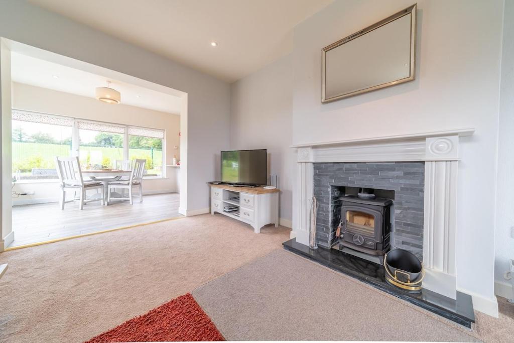 2 Bed Waterfront Property - Close To Courtmacsherry كورك المظهر الخارجي الصورة