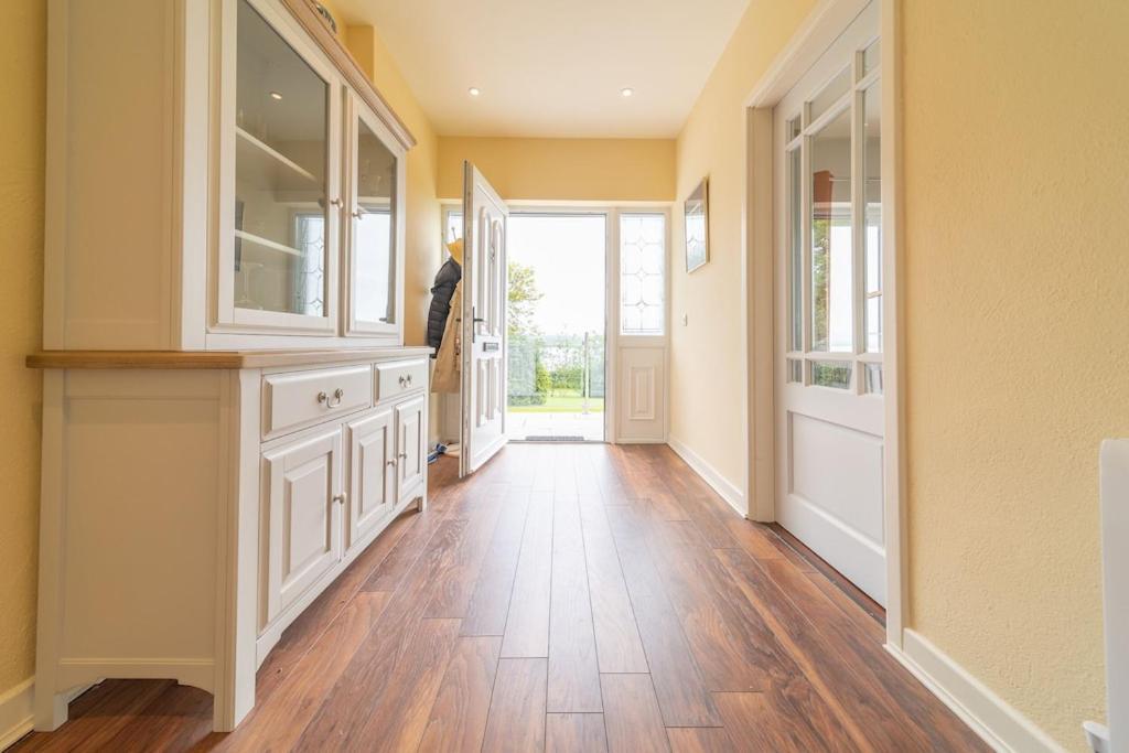 2 Bed Waterfront Property - Close To Courtmacsherry كورك المظهر الخارجي الصورة